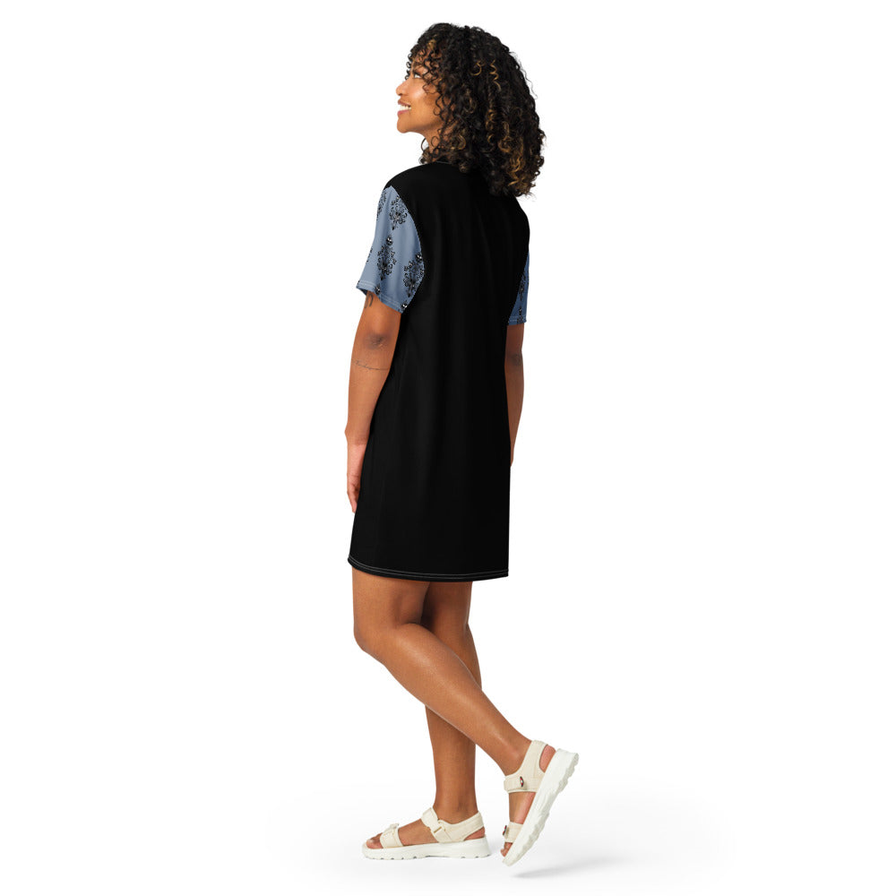 Adult Haunted Wallpaper T-shirt dress
